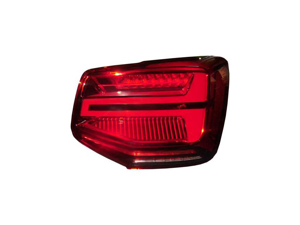 FANALE POSTERIORE/DX A LED AUDI Q2 01/16>